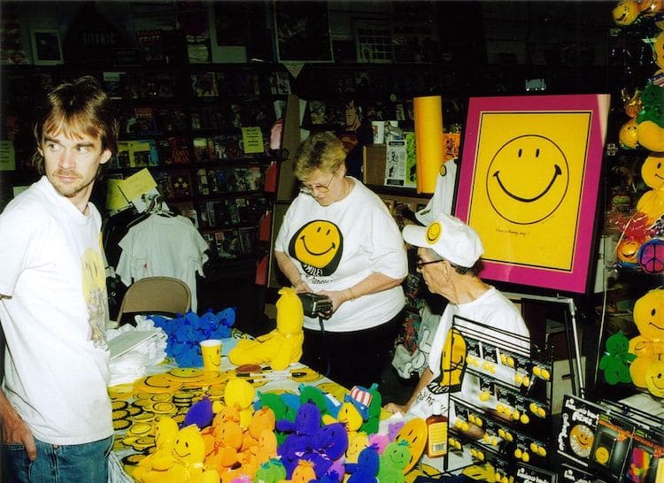 The Power of a Smile: Harvey Ross Ball's Journey to the Worldwide Smiley Phenomenon